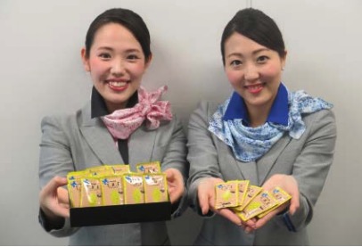 ANAのCAからチョコレートプレゼント