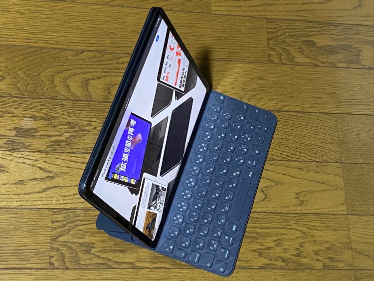 Smart Keybord Folio全体