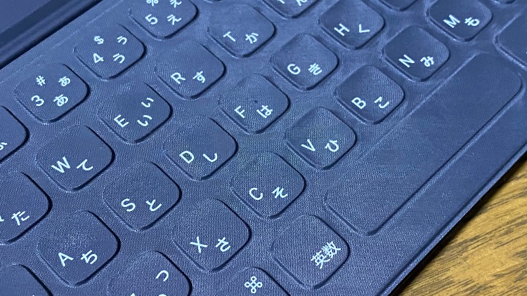 Smart Keybord Folio表面