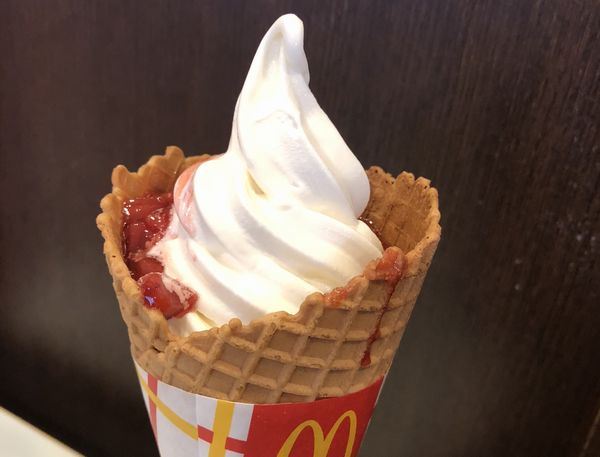 マクドナルドの新レギュラーメニュー「ワッフルコーン」！ミルクリッチなソフトクリームは本当か検証