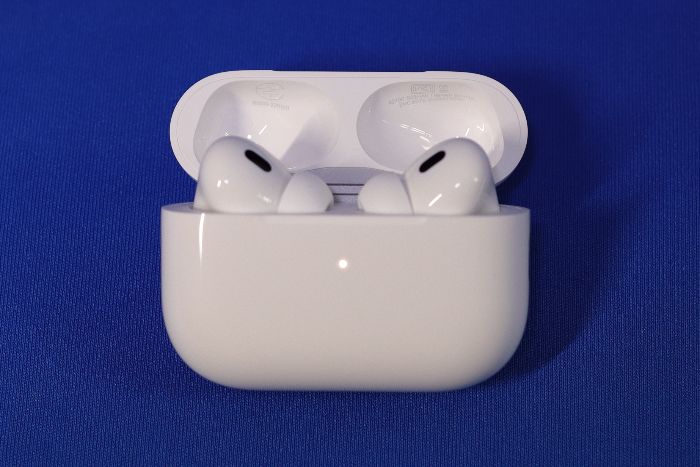 Air Pods Pro(第2世代)ケース開けたところ