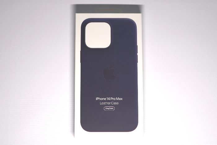 iPhone14ProMax専用純正レザーケース ウォレット iPhone用ケース - アップル (Apple)  camelotresidentialhome.com