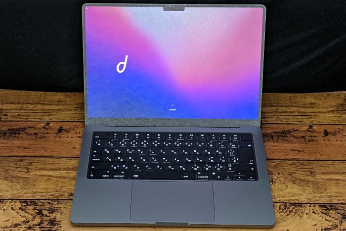 MacBook Pro14インチのディスプレイ