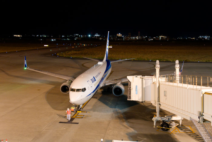 宮古島空港のANA機