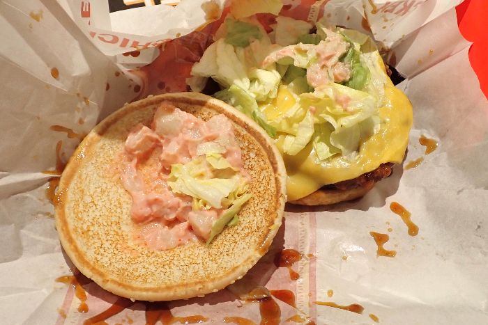 博多明太ポテトてりやきチキンの中身を撮影