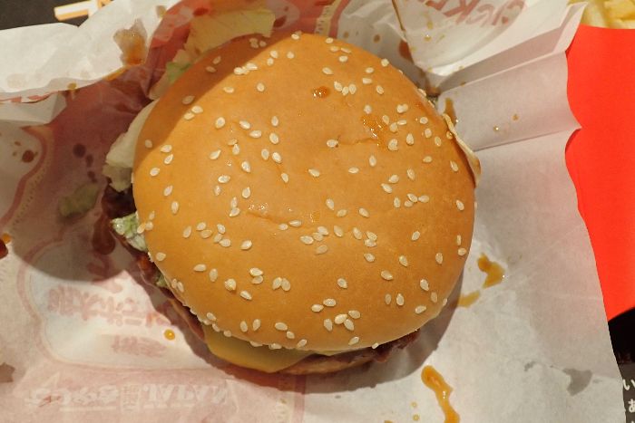 博多明太ポテトてりやきチキンを上から撮影