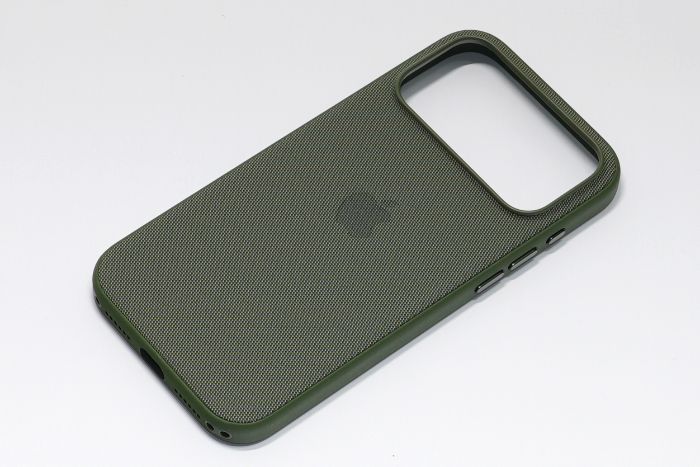iPhone17ProMaxテックウーブンケースの本体